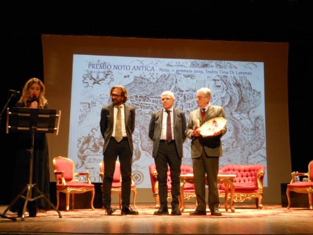 Conferimento del ‘Premio Noto Antica’ (11 gennaio)