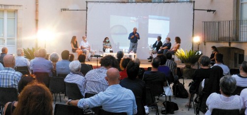 presentazione volume prof.ssa Ferrara